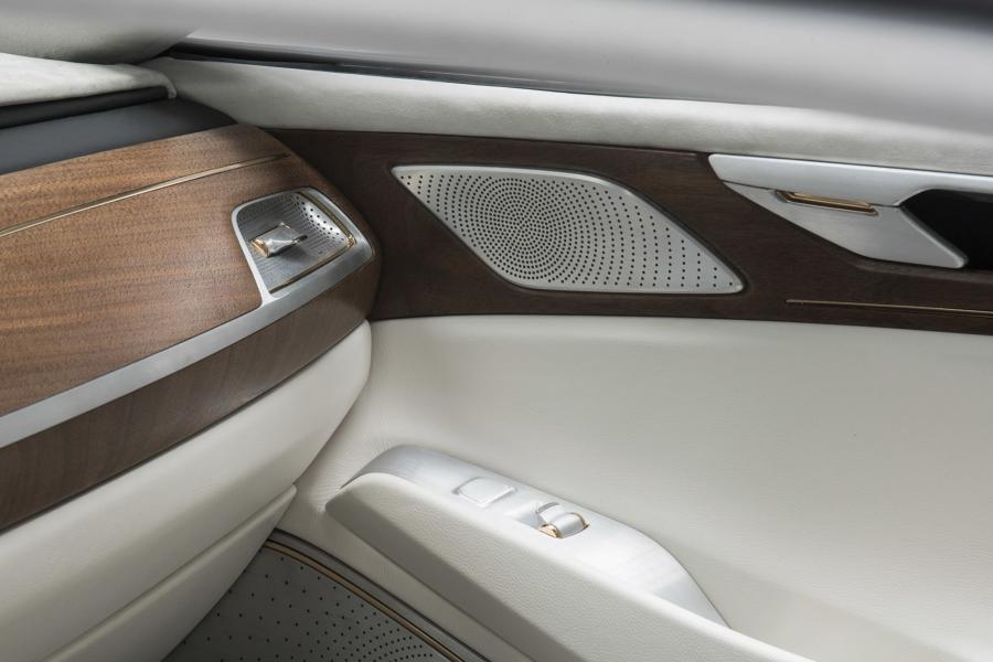  Hyundai Vision G Coupe Concept 2015 года  (фото 13 из 22)